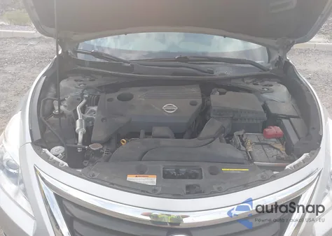 2015 Nissan Altima 2.5 S from USA, damaged, VIN 1N4AL3AP8FC288680